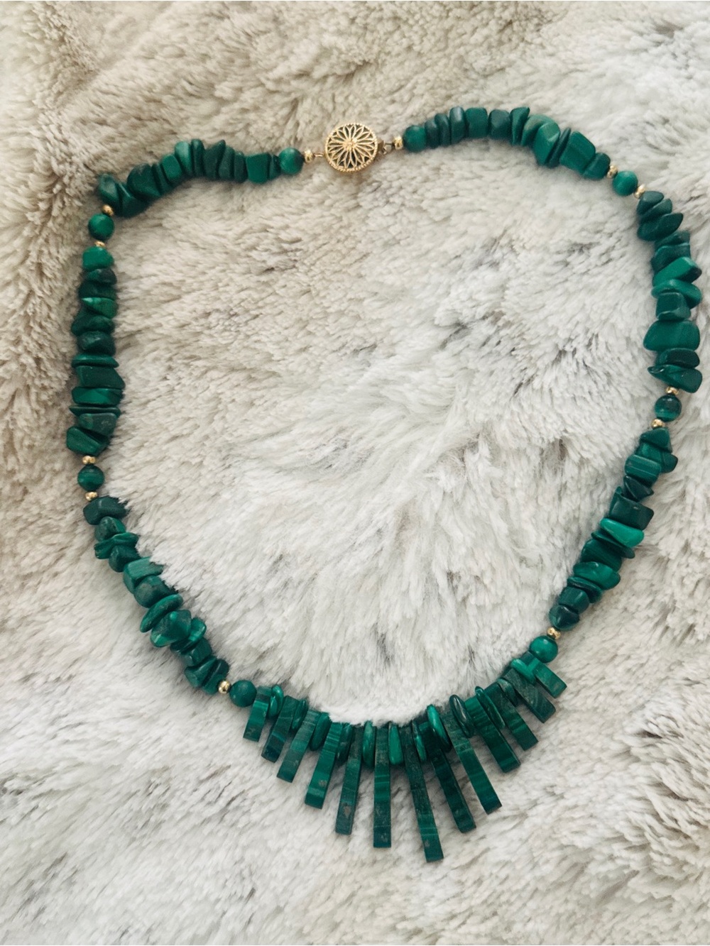 Green Vintage Malachite Fringe Necklace - Elegant Beaded Women's Jewelry